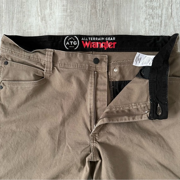 Wrangler All Terrain Gear Heavy Canvas Work Pants - Picture 5 of 16